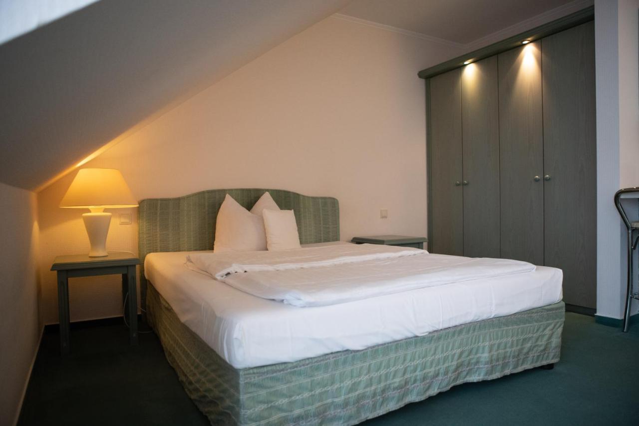 Pepb Schulungshotel Sarstedt Exterior photo